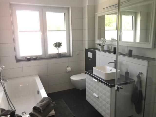 Top-Ferienwohnung Bei Berlin, Bis 3 Gaeste, Terrasse Und Garten Bestensee Экстерьер фото